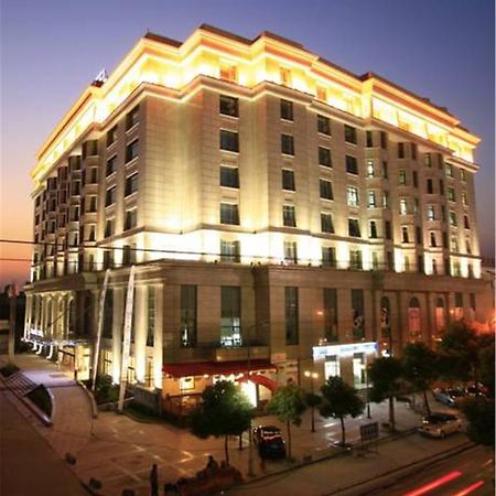 Radiance Hotel Shanghai Exterior foto