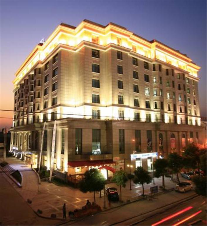 Radiance Hotel Shanghai Exterior foto